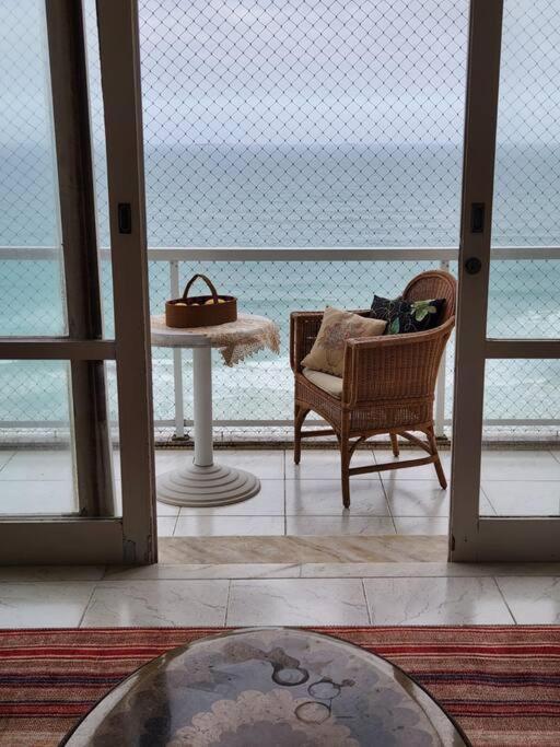 Hermoso Dpto Con Vista Frontal Al Mar Pitangueiras กัวรูจา ภายนอก รูปภาพ